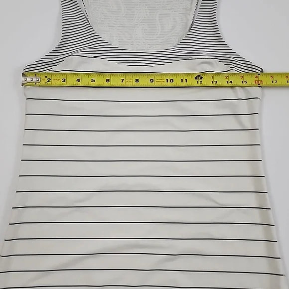 Lululemon Women's Racerback White Black Pin Striped Tank Top Stretch Size 6/8 - Picture 9 of 12